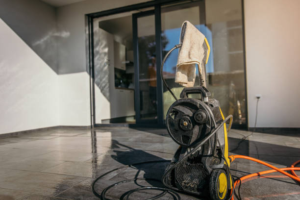Best Dumpster Area Cleaning  in Shorewood, MN